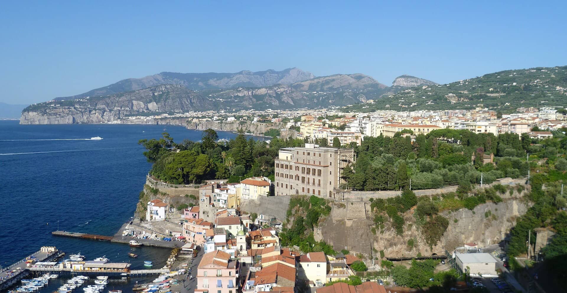 Sorrento e degustazione limoncello